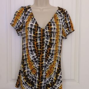 Worthington Ladies Sz M Tiger Print Top Stretch Casual